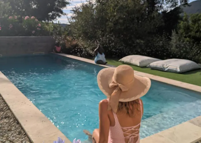Πανσιόν Bulles D'olive Zome Celeste Avec Piscine - Jacuzzi En Option